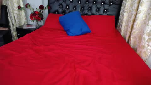 Snapshot of sexyzahara_h chatting on 02.13.25 zahara online show from 02.13.25