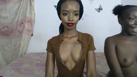Snapshot of sexyzuriel chatting on 04.16.26 sexyzuriel online show from 04.16.26