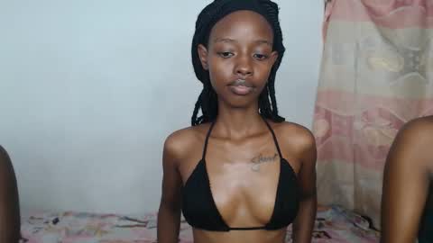 Snapshot of sexyzuriel chatting on 04.23.26 sexyzuriel online show from 04.23.26