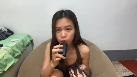 Snapshot of shachihexa chatting on 05.31.26 Shachi online show from 05.31.26