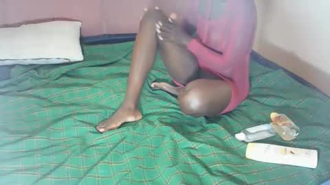 shadow_luxe online show from 04.15.26