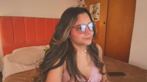Snapshot of shadya_ chatting on 05.01.26 Shadya online show from 05.01.26