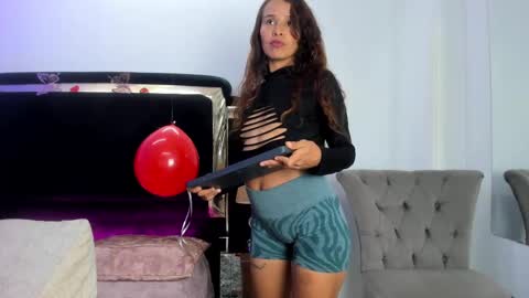 Shaina online show from 02.14.25