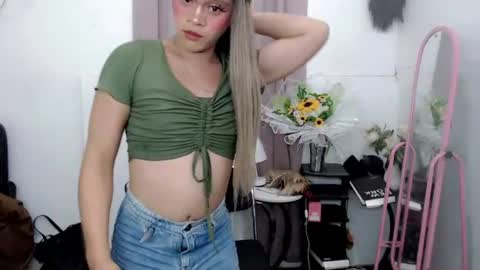 Snapshot of shaira_fucker chatting on 06.20.26 shaira_fucker online show from 06.20.26