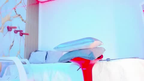 shalomexotic online show from 10.24.25