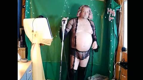 NakedSinger online show from 04.12.26