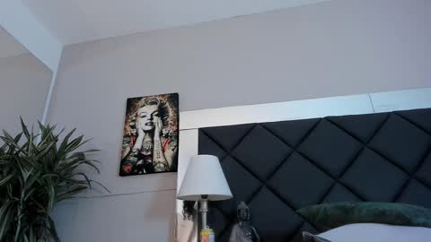 Snapshot of shammy_ross chatting on 02.24.26 Shammy Ross online show from 02.24.26