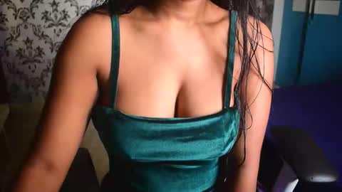 Snapshot of shanaya_indian chatting on 02.04.26 shanaya indian online show from 02.04.26