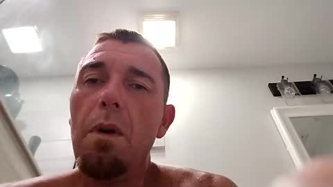 shane198569 online show from 10.09.25