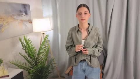 Christina online show from 04.24.26