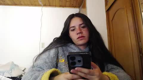 Snapshot of shanel_lozano chatting on 05.11.26 shanel_lozano online show from 05.11.26