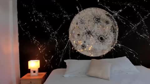 ShaniaDaniels online show from 12.22.25