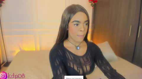 Snapshot of shannol_ryan chatting on 10.14.25 Shannol online show from 10.14.25