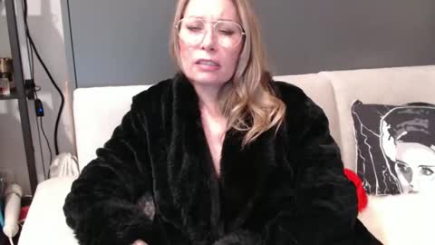 Shannon07 online show from 01.09.25