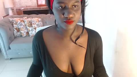 Snapshot of shanntall_tk chatting on 02.24.25 shanntall_tk online show from 02.24.25
