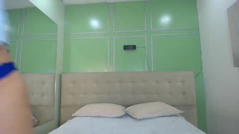  Shanon  online show from 01.21.25