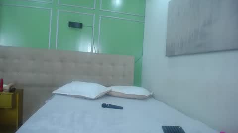  Shanon  online show from 01.29.25