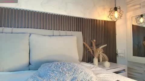 SHANON online show from 02.12.26