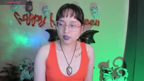 Cat-FOLLOWME and we talk IGshantal cerezo online show from 10.17.25