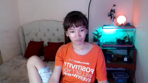 Snapshot of shantalfoxxy chatting on 01.06.25 SHANTA FOX s online show from 01.06.25