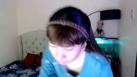 SHANTA FOX  s online show from 04.03.26