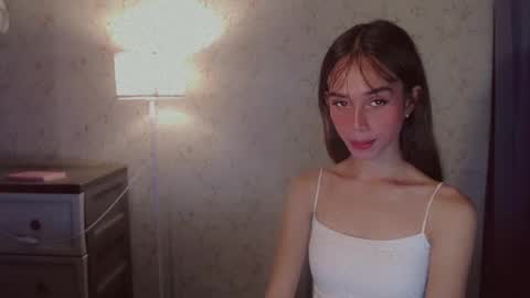 Snapshot of shantallfuckdoll chatting on 04.28.26 shantallfuckdoll online show from 04.28.26