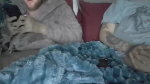 Snapshot of shanyozza chatting on 04.28.26 naughtyfuckcouple online show from 04.28.26