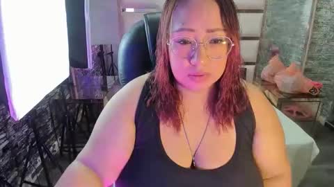 Shara Oz online show from 02.25.26