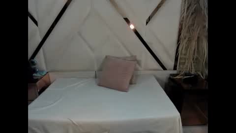 Shara Oz online show from 02.27.26