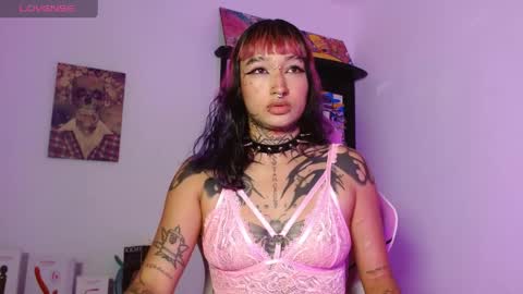 sharaross1 online show from 05.20.26