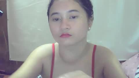 Snapshot of share_rhea chatting on 04.13.26 Kah online show from 04.13.26