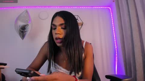 Snapshot of sharick_lovee chatting on 01.15.25 sharick lovee online show from 01.15.25
