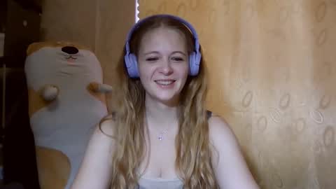 Annie online show from 10.03.25