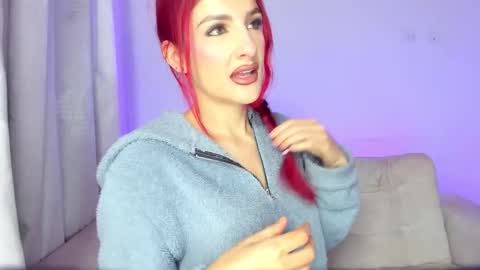 Hi fiends ---- I usually start online from Monday to Friday from 1000 am Saturdays and Sundays at 600 am Colombia time online show from 02.25.26