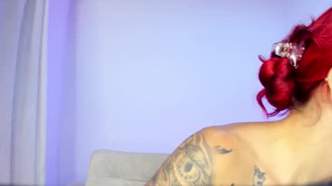 Hi fiends ---- I usually start online from Monday to Friday from 1000 am Saturdays and Sundays at 600 am Colombia time online show from 03.28.26