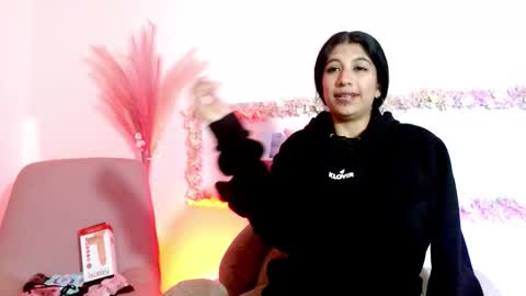 Snapshot of sharlotaustral18_ chatting on 02.20.26 sharlotaustral18_ online show from 02.20.26