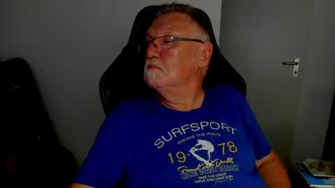 Snapshot of sharlots_pet chatting on 08.05.26 sharlots_pet online show from 08.05.26