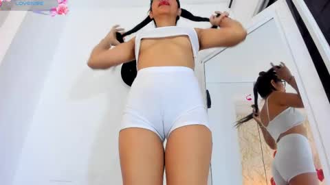 Snapshot of sharon_leather chatting on 04.17.26 sharon_leather online show from 04.17.26
