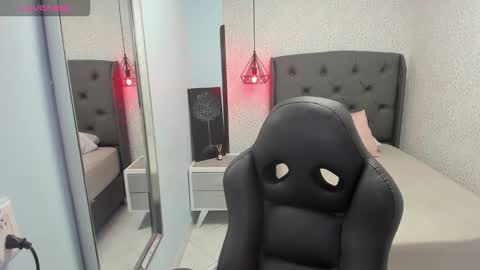 M A G N O  online show from 10.27.25