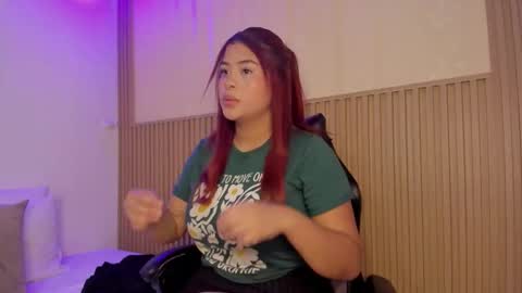 Snapshot of sharonscothh chatting on 03.12.26 sharonscothh online show from 03.12.26