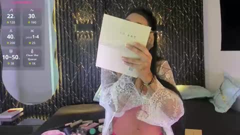 SHARON TAYLOR online show from 10.27.25