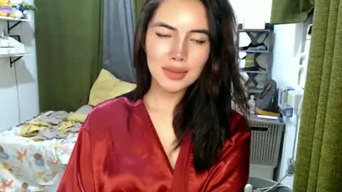 Snapshot of shasha_carreon chatting on 05.23.26 shasha online show from 05.23.26