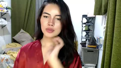 Snapshot of shasha_carreon chatting on 05.24.26 shasha online show from 05.24.26