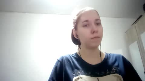 Annette online show from 12.23.25