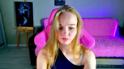 Snapshot of shawty_mia chatting on 02.04.26 Shawty Mia online show from 02.04.26