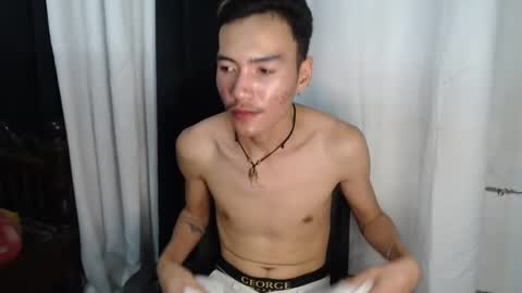 Snapshot of shayato_xyz chatting on 03.03.25 eryx online show from 03.03.25