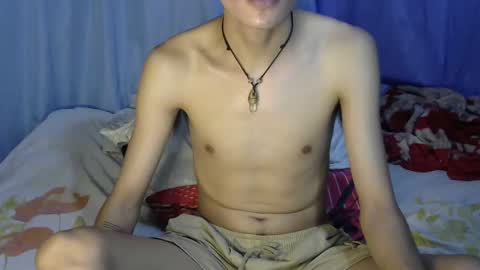 Snapshot of shayato_xyz chatting on 03.12.25 eryx online show from 03.12.25