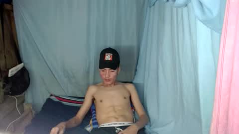 Snapshot of shayato_xyz chatting on 03.13.26 eryx online show from 03.13.26