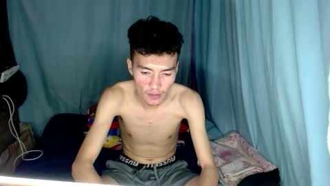 Snapshot of shayato_xyz chatting on 03.15.26 eryx online show from 03.15.26