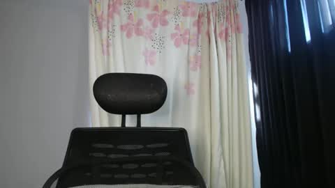 Shayna online show from 12.30.24